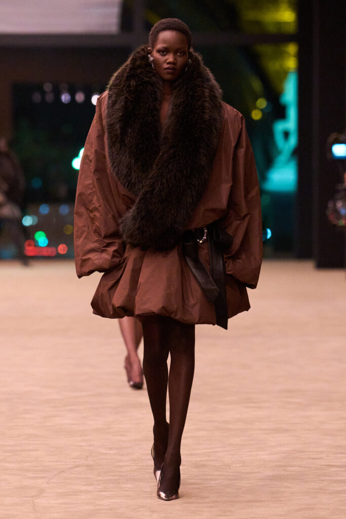 Défilé Saint-Laurent automne-hiver 2026 / Launchmetrics